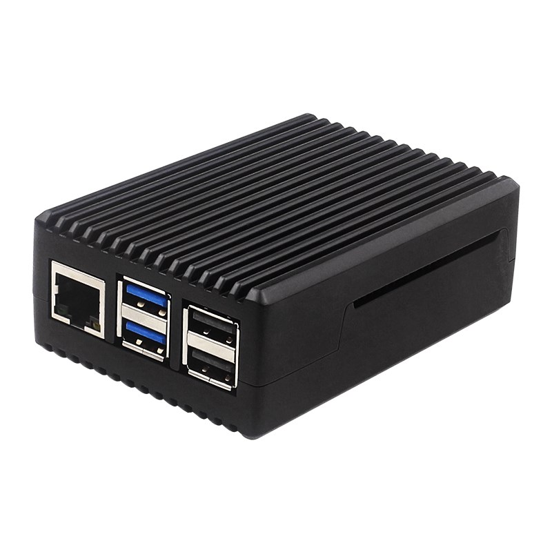 Raspberry Pi 5 Custodia in leg - Pi Cooler recensione e prezzo