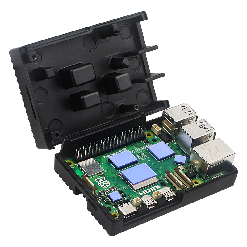 Custodia in alluminio per Rasp - Pi Cooler recensione e prezzo