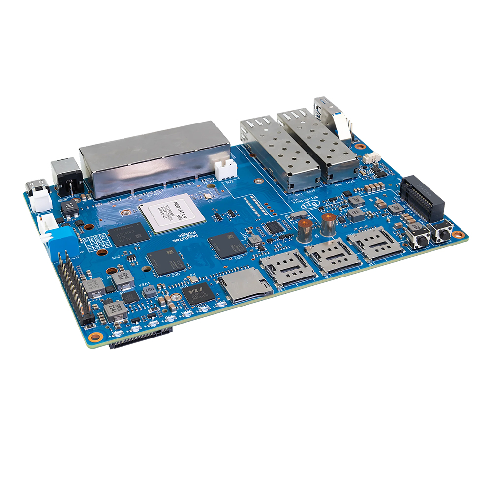 Banana Pi BPI-R4 MediaTek MT79 - Pi Cooler recensione e prezzo
